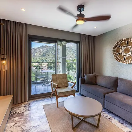 Club Aquarium 3* マルマリス